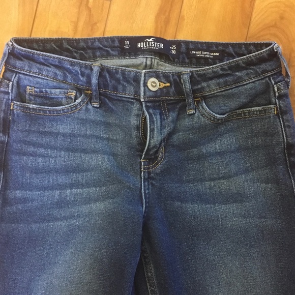 SALE ⚡️3/20⚡️ Hollister low rise super skinny - Picture 4 of 8